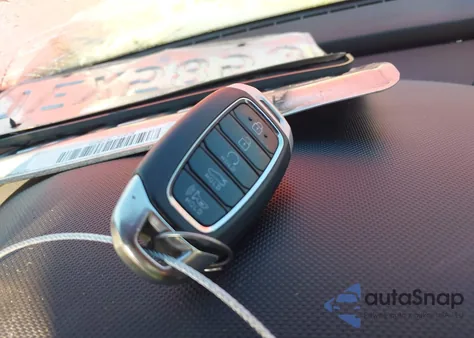 2022 Hyundai Elantra Sel z USA, uszkodzony, nr VIN 5NPLS4AG1NH065413